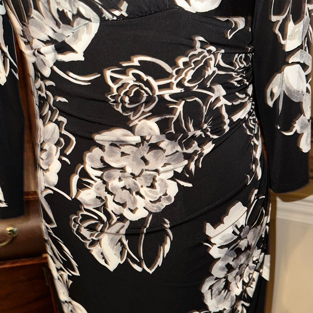 Lauren Ralph Lauren/Dress Womens/ Stretch Black & White Floral/Size 8/NWOT - Picture 3 of 10